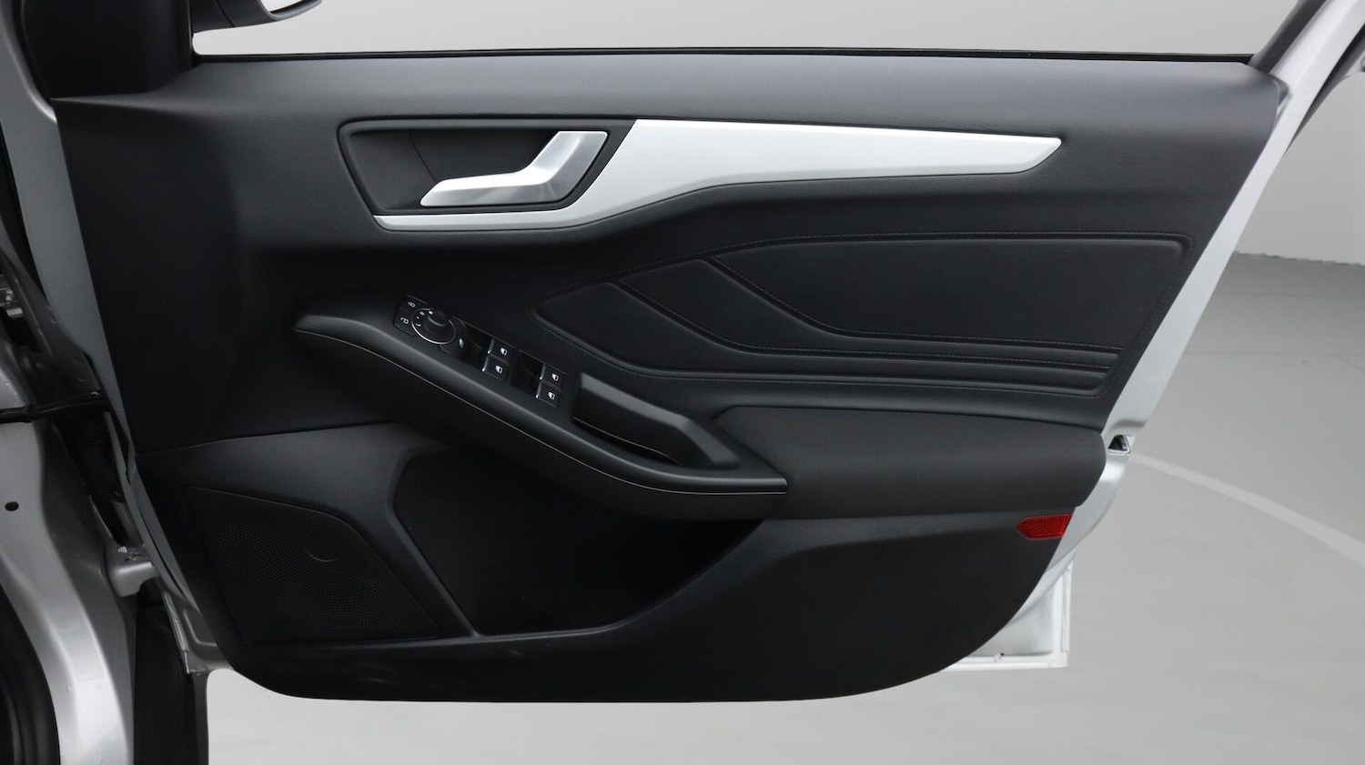 Used Ford Focus 2022 for sale - 76658912: Photo 16