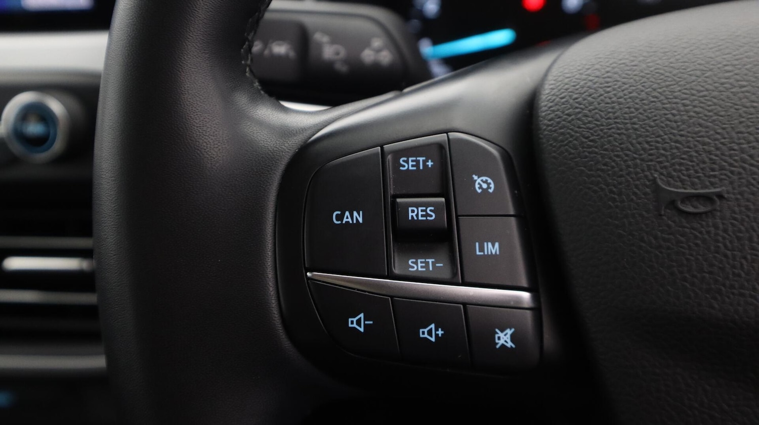 Used Ford Focus 2022 for sale - 76658912: Photo 23