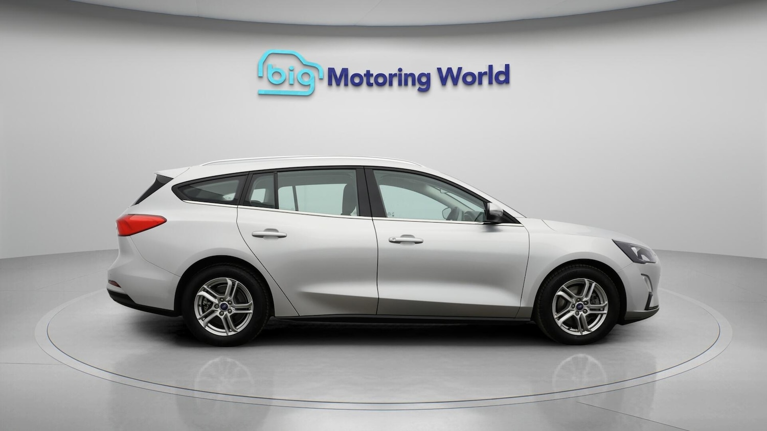 Used Ford Focus 2022 for sale - 76658912: Photo 9