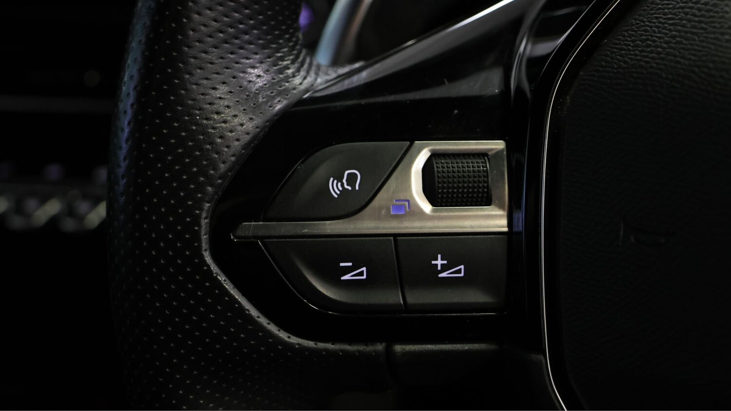 Used Peugeot 208 2023 for sale - 77206312: Photo 21