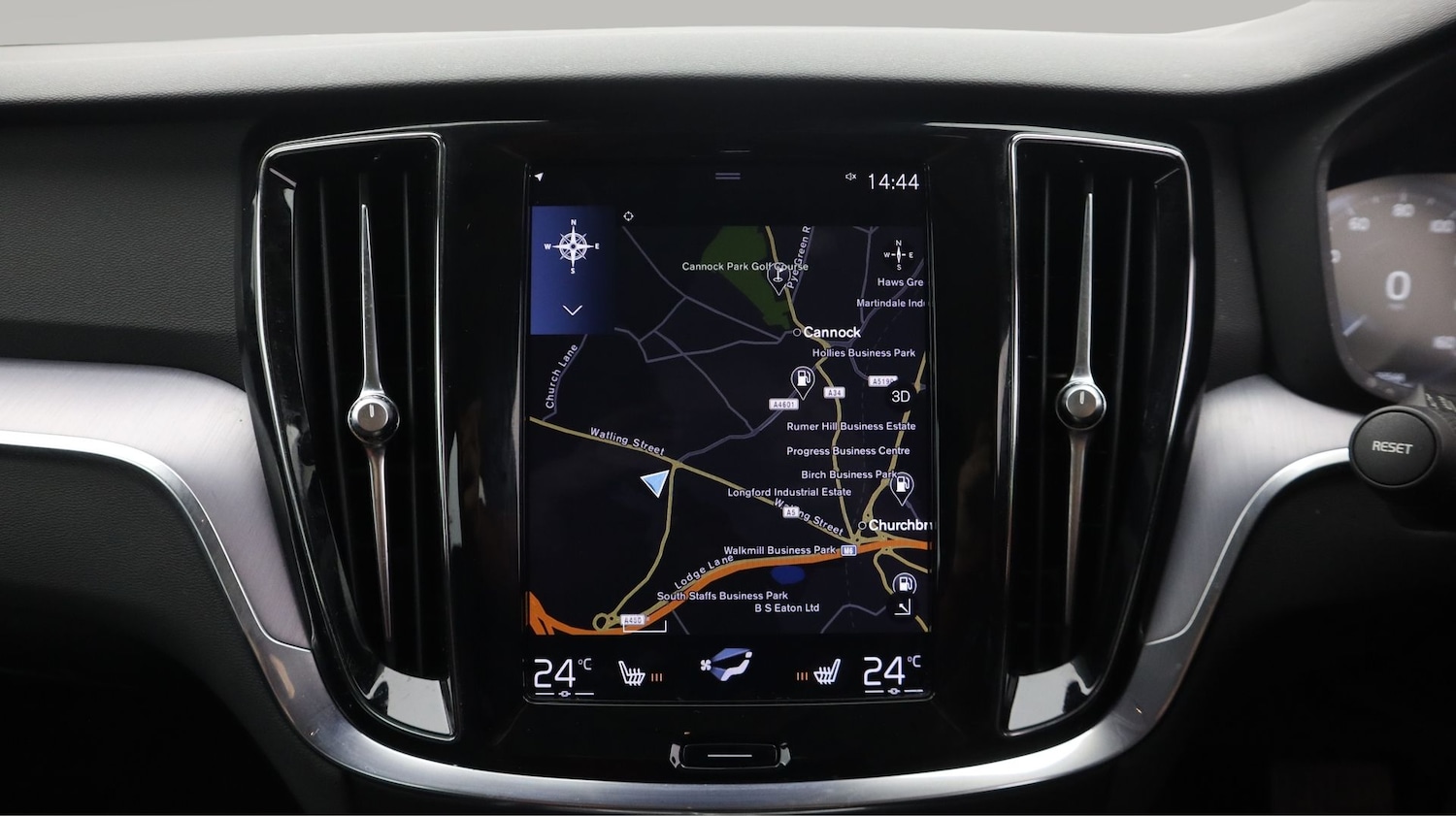 Used Volvo V60 2020 for sale - 77595122: Photo 11