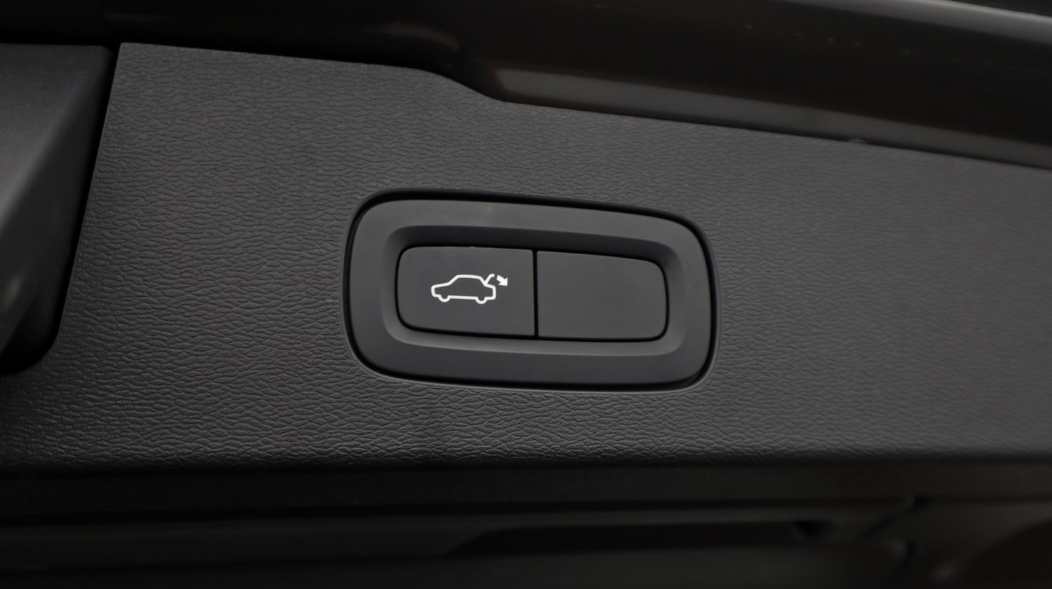 Used Volvo V60 2020 for sale - 77595122: Photo 22