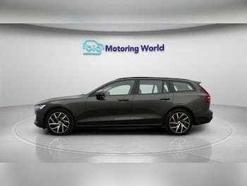Used Volvo V60 2020 for sale - 77595122: Photo