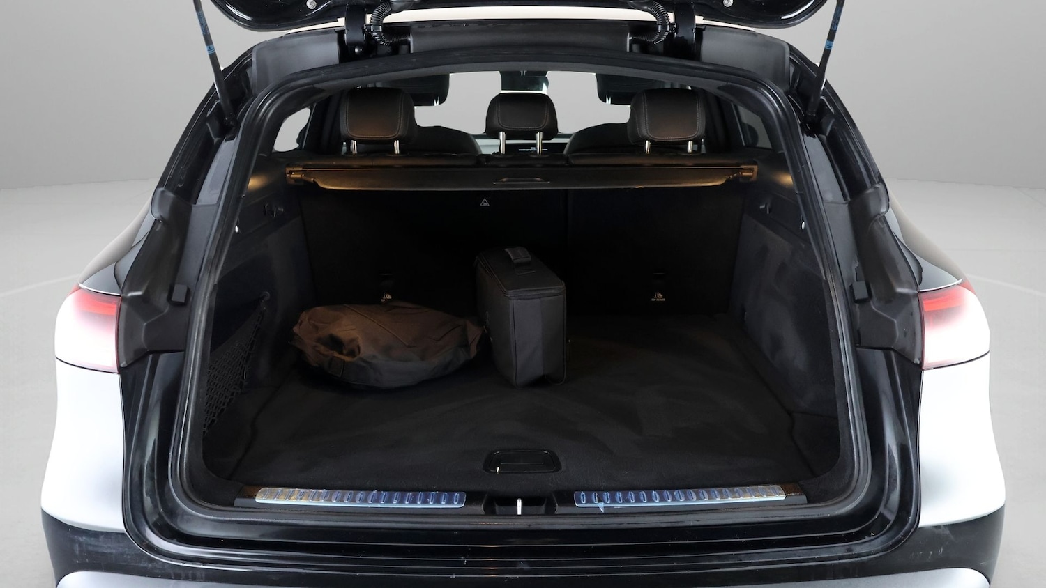 Used Mercedes-Benz EQC 2022 for sale - 77610193: Photo 17