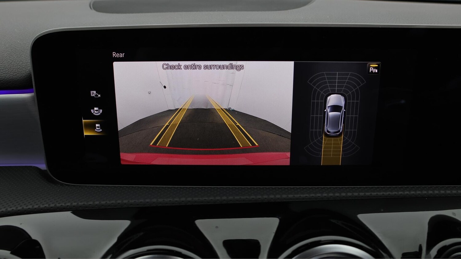 Used Mercedes-Benz A-Class 2018 for sale - 76238569: Photo 26