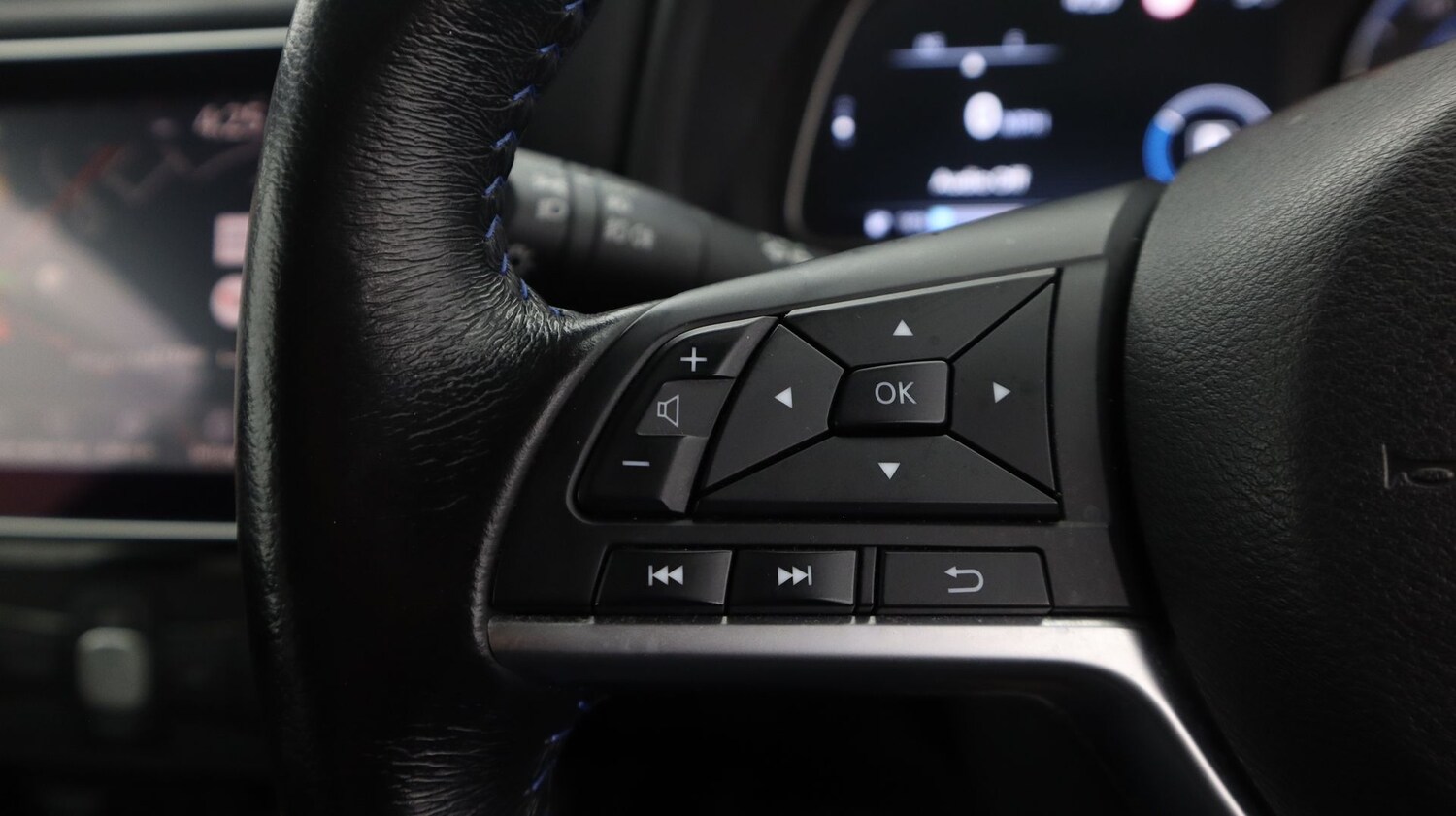 Used Nissan Leaf 2020 for sale - 77349979: Photo 24