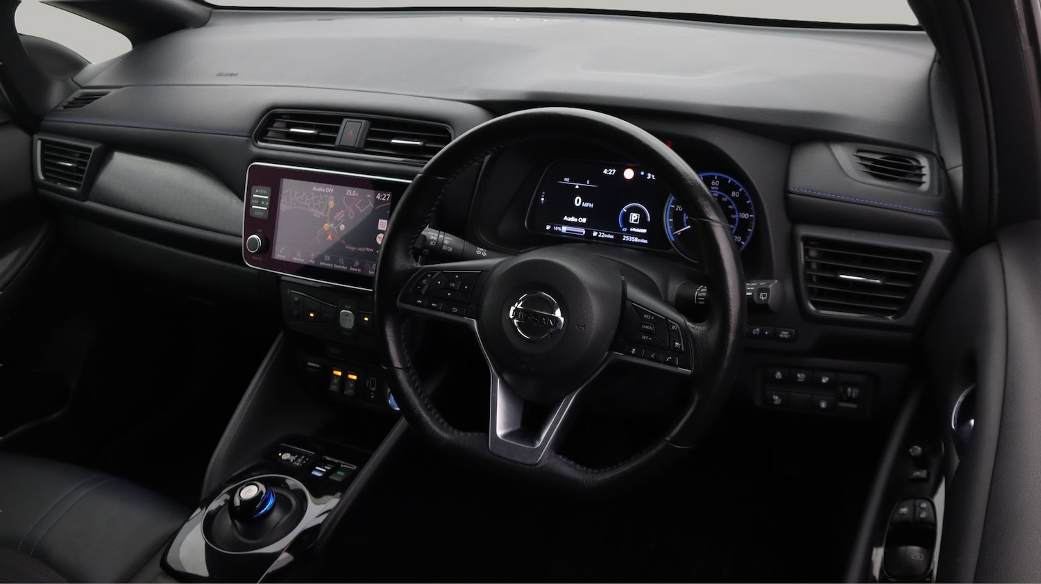 Used Nissan Leaf 2020 for sale - 77349979: Photo 9