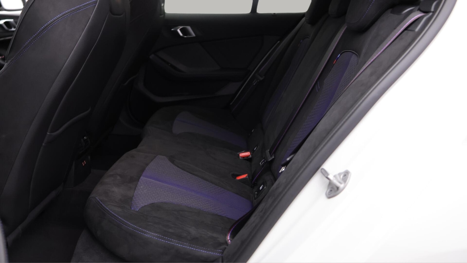 Used BMW 1 Series 2024 for sale - 76431851: Photo 17