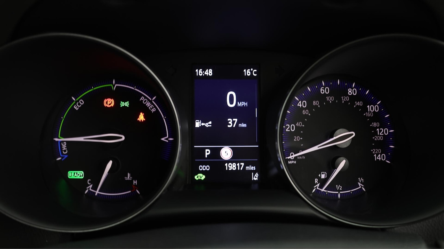 Used Toyota C-HR 2023 for sale - 76137535: Photo 13