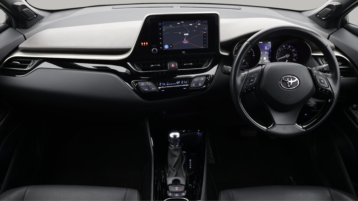 Used Toyota C-HR 2023 for sale - 76137535: Photo 19