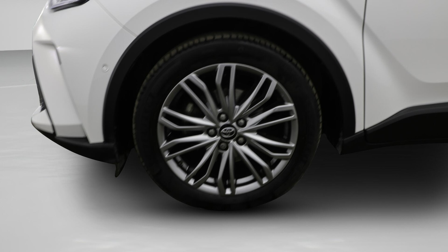 Used Toyota C-HR 2023 for sale - 76137535: Photo 29