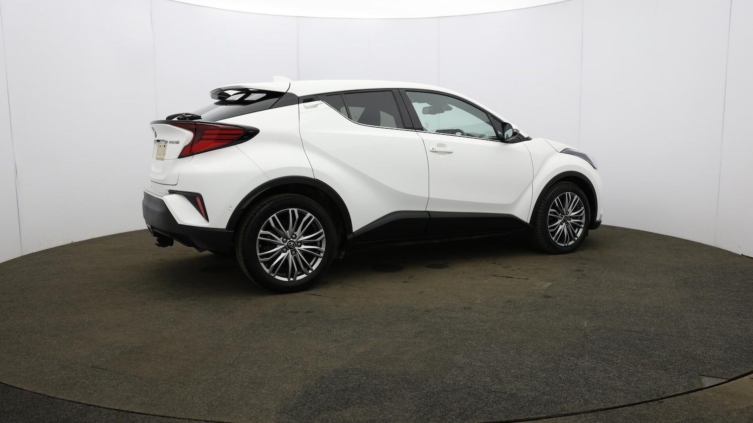 Used Toyota C-HR 2023 for sale - 76137535: Photo 59