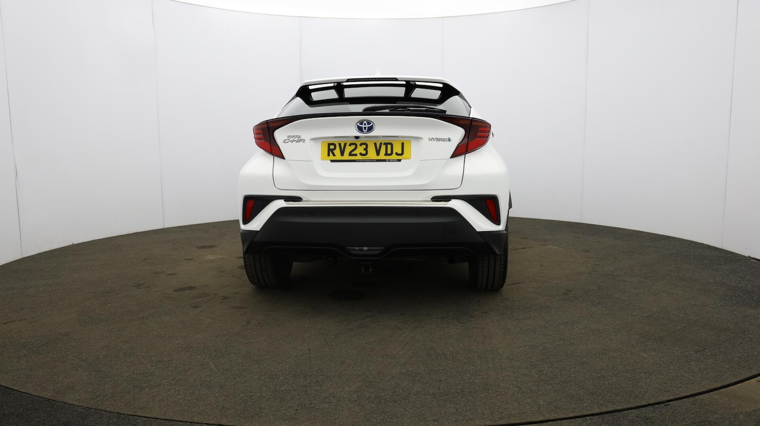 Used Toyota C-HR 2023 for sale - 76137535: Photo 65