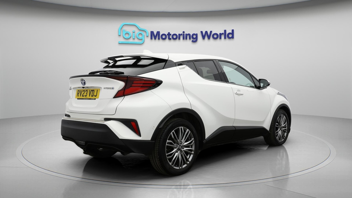 Used Toyota C-HR 2023 for sale - 76137535: Photo 8