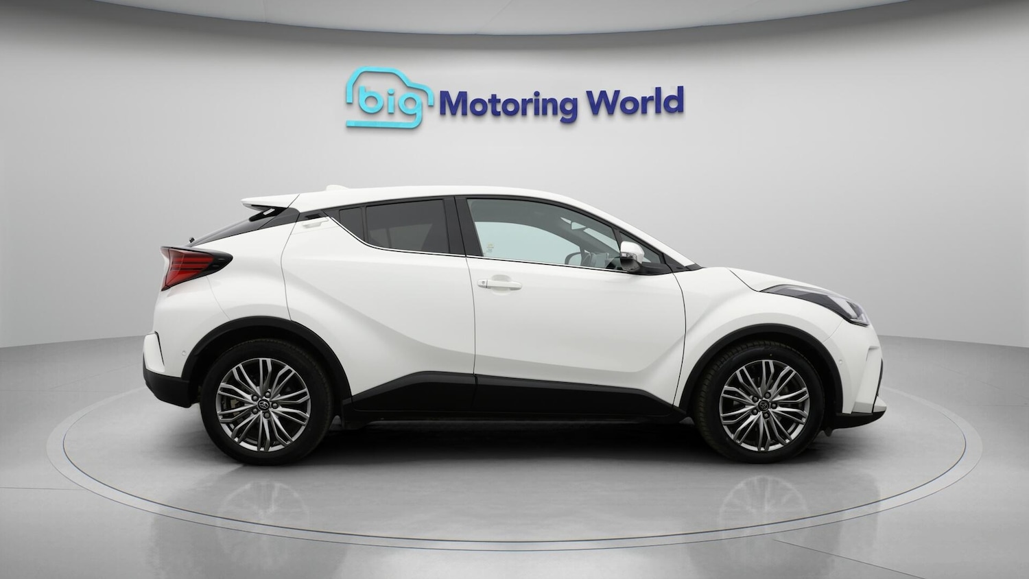 Used Toyota C-HR 2023 for sale - 76137535: Photo 9