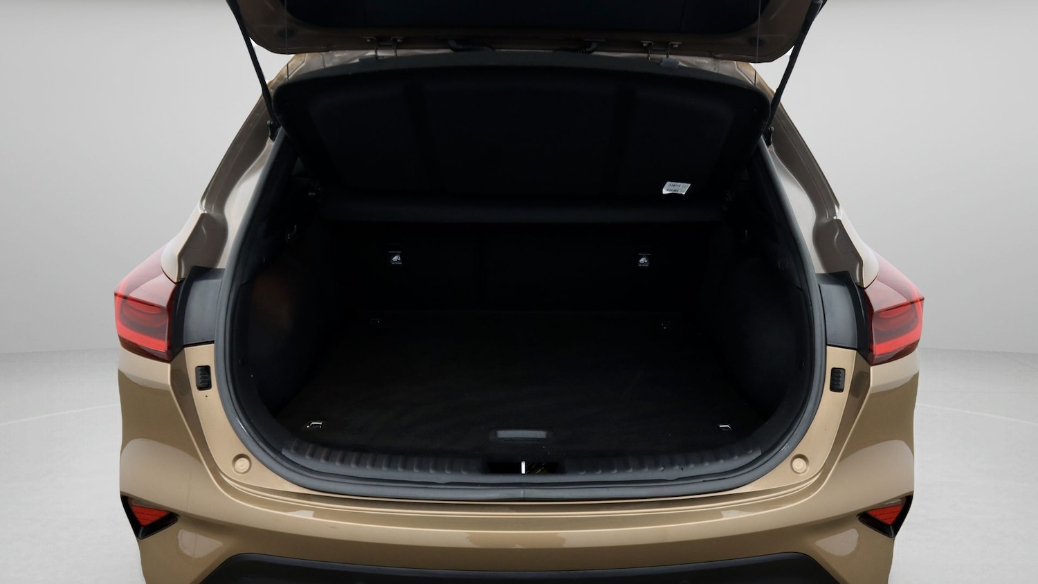 Used Kia XCeed 2022 for sale - 77946903: Photo 17