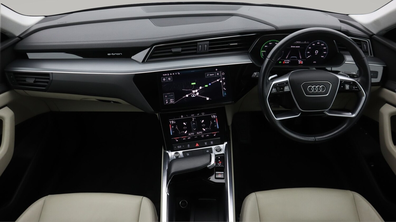 Used Audi e-tron 2021 for sale - 77247521: Photo 13