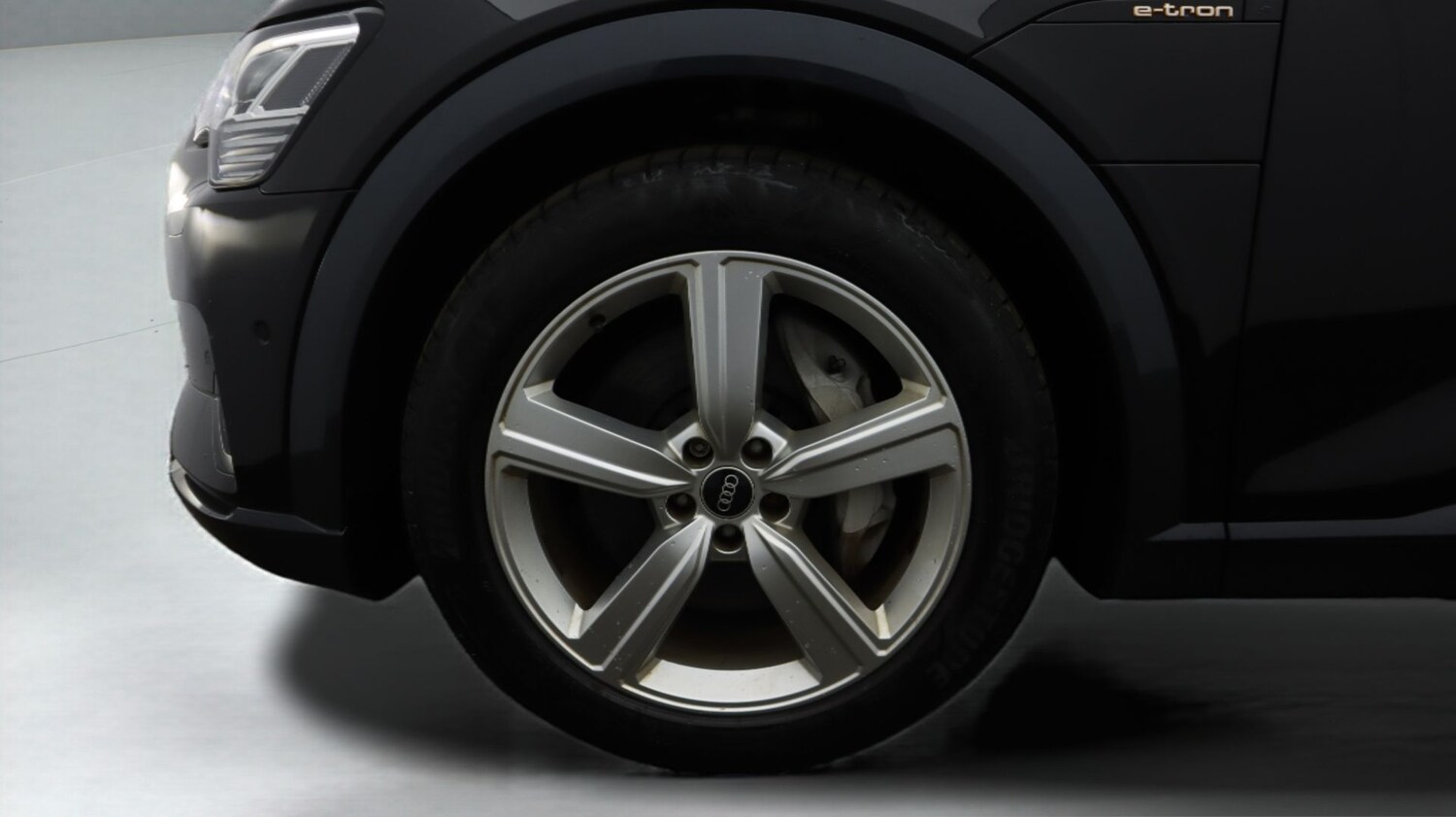 Used Audi e-tron 2021 for sale - 77247521: Photo 18