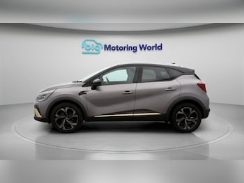 Used Renault Captur 2023 for sale - 77379609: Photo