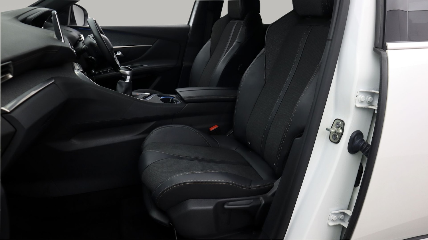 Used Peugeot 3008 2019 for sale - 77803336: Photo 14