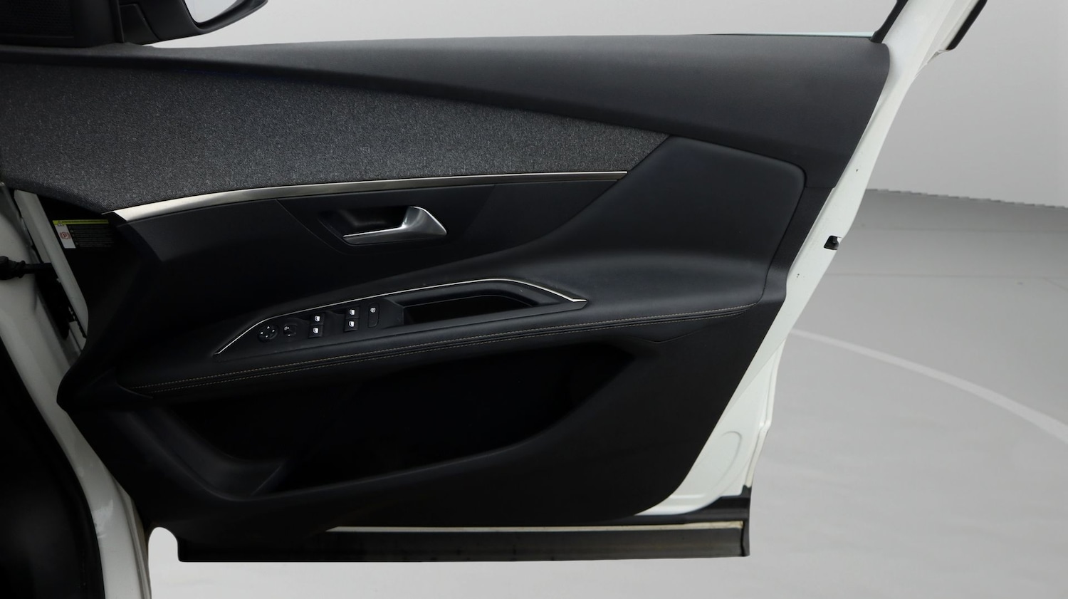 Used Peugeot 3008 2019 for sale - 77803336: Photo 15