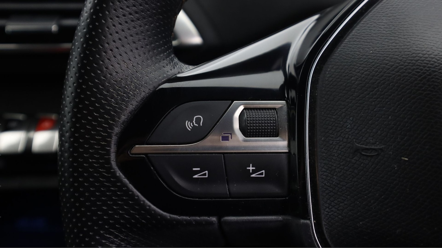 Used Peugeot 3008 2019 for sale - 77803336: Photo 21