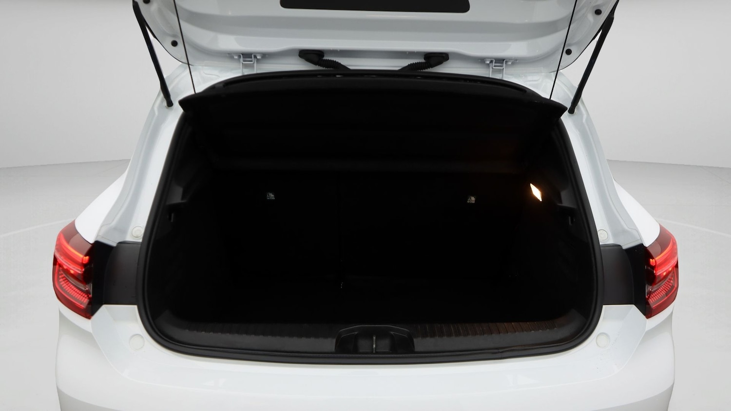 Used Renault Clio 2023 for sale - 78169115: Photo 17