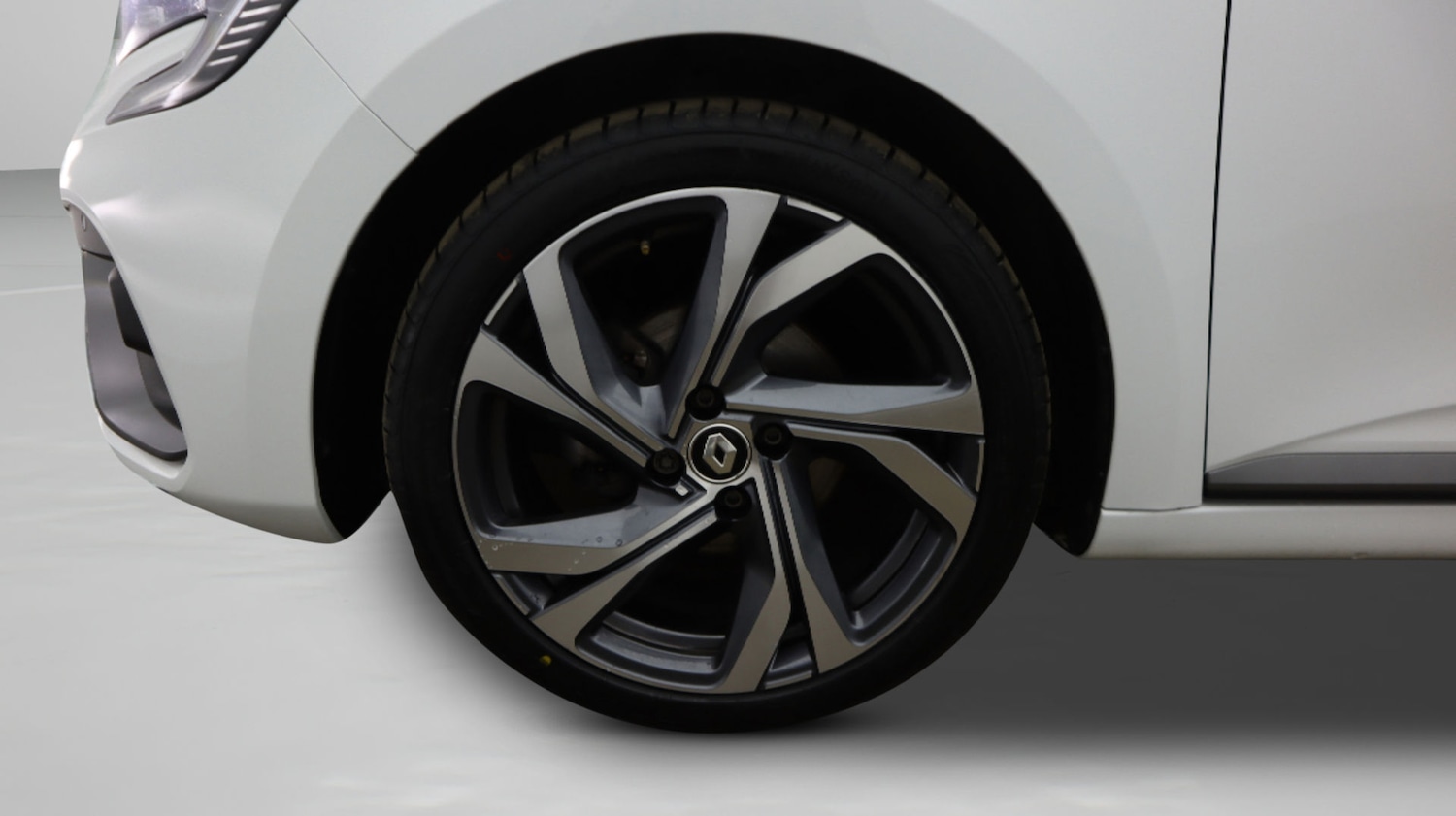 Used Renault Clio 2023 for sale - 78169115: Photo 18