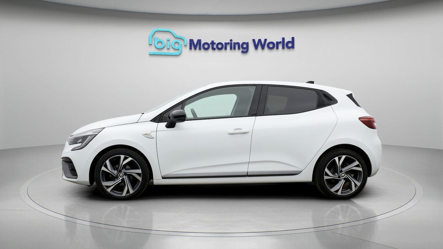 Used Renault Clio 2023 for sale - 78169115: Photo 4