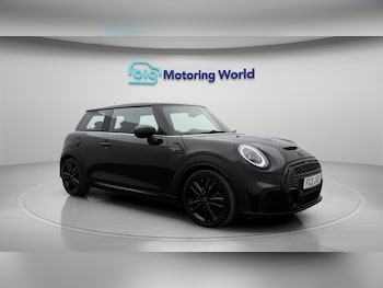 Used MINI Hatch 2021 for sale - 79232371: Photo