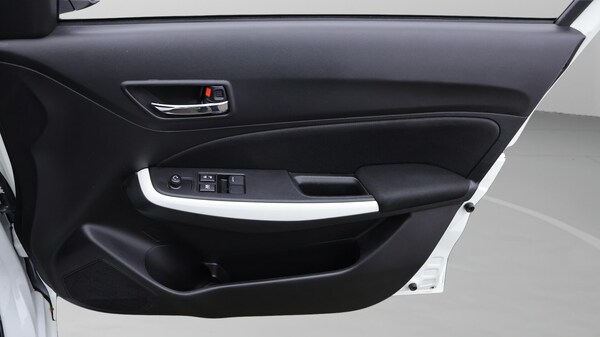 Used Suzuki Swift 2023 for sale - 75634313: Photo 16