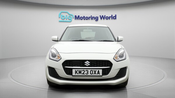 Used Suzuki Swift 2023 for sale - 75634313: Photo 3