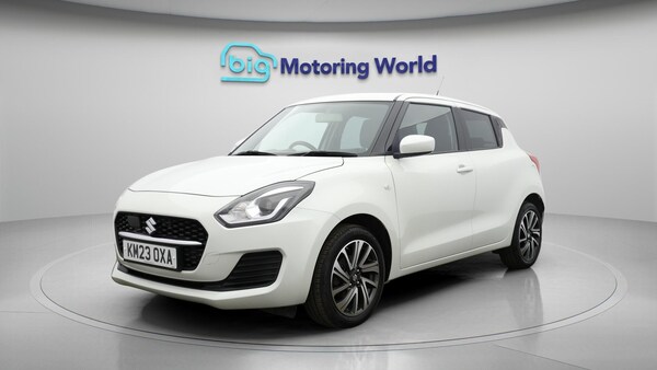 Used Suzuki Swift 2023 for sale - 75634313: Photo 4