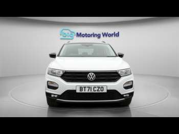 Used Volkswagen T-Roc 2021 for sale - 74533476: Photo