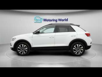 Used Volkswagen T-Roc 2021 for sale - 74533476: Photo