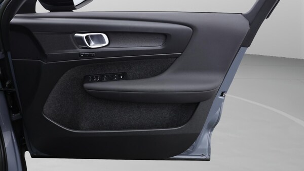 Used Volvo XC40 2022 for sale - 76166999: Photo 23