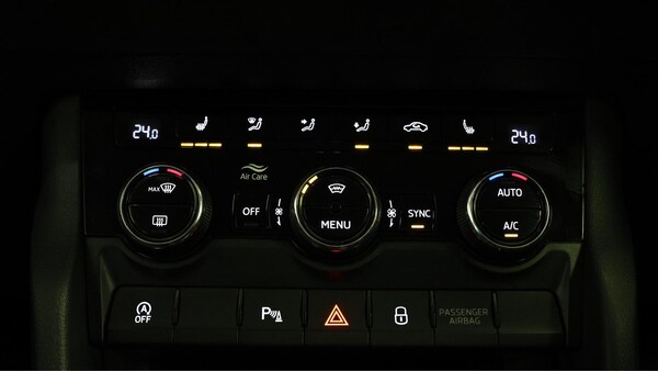 Used Skoda Karoq 2019 for sale - 76283989: Photo 13