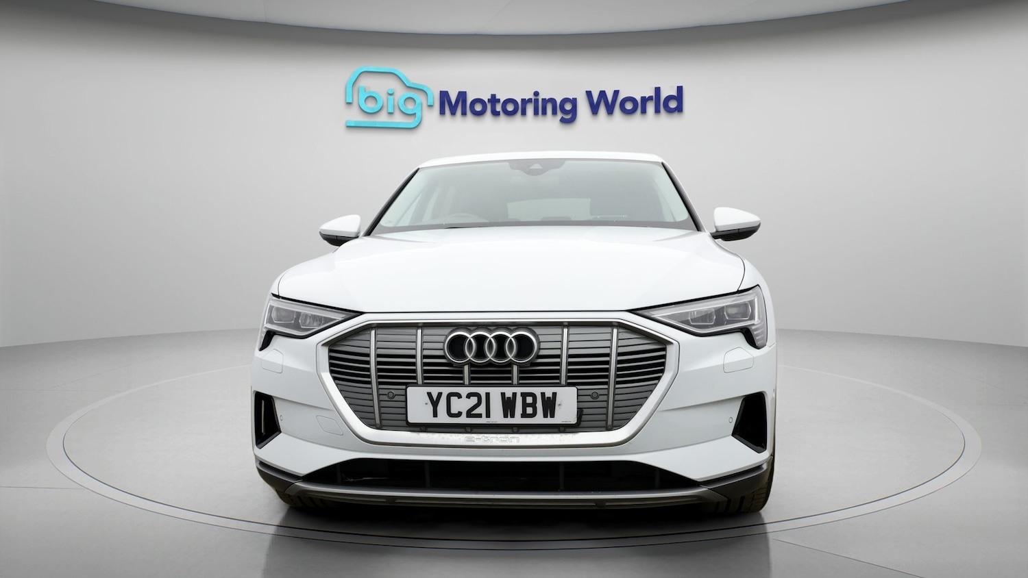 Used Audi e-tron 2021 for sale - 78197409: Photo 2