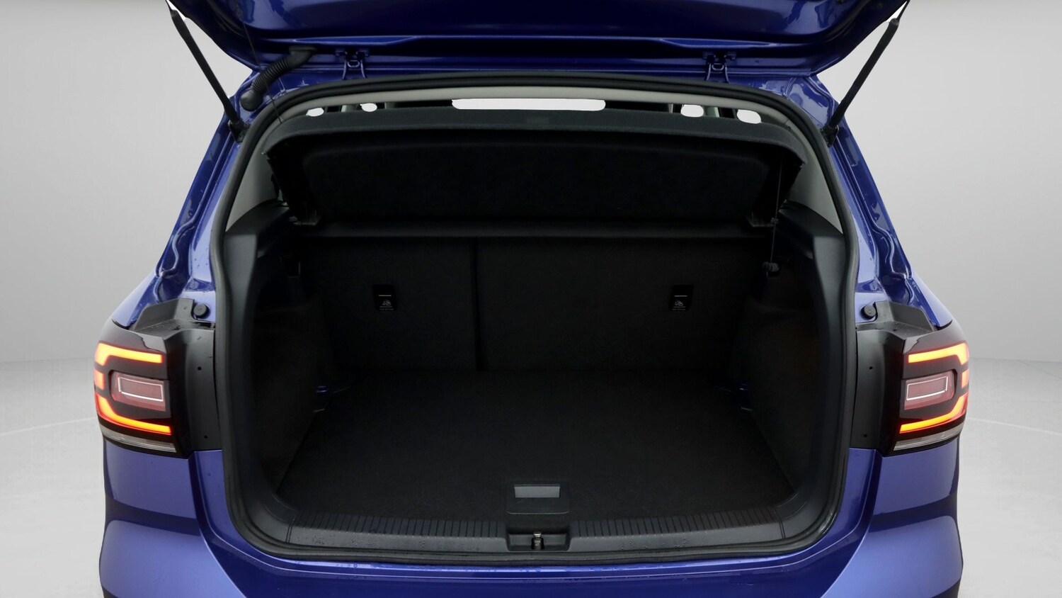 Used Volkswagen T-Cross 2020 for sale - 78222923: Photo 17