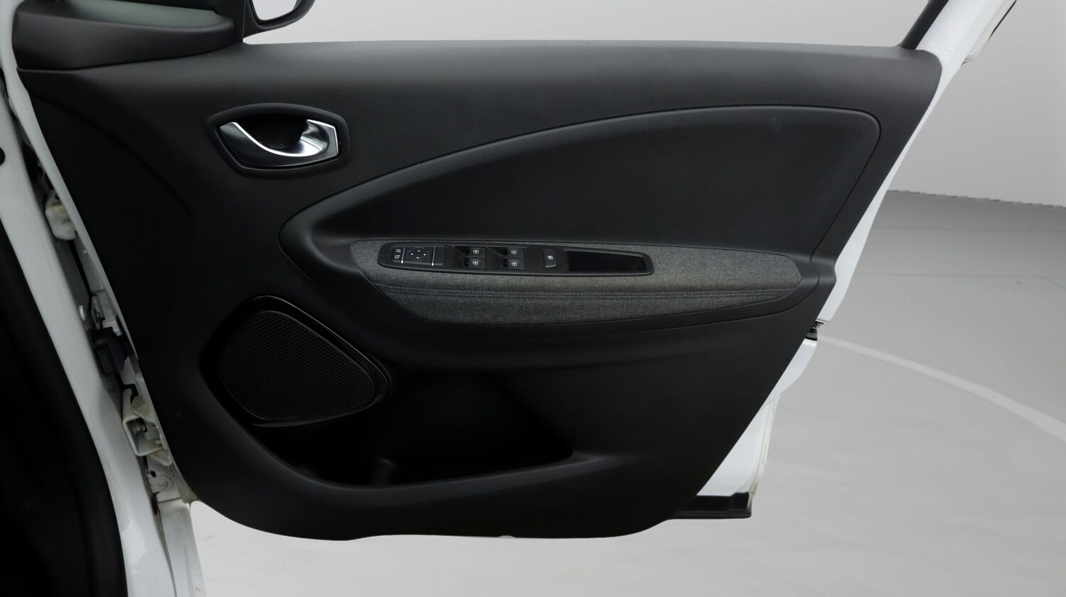 Used Renault Zoe 2021 for sale - 77652429: Photo 15