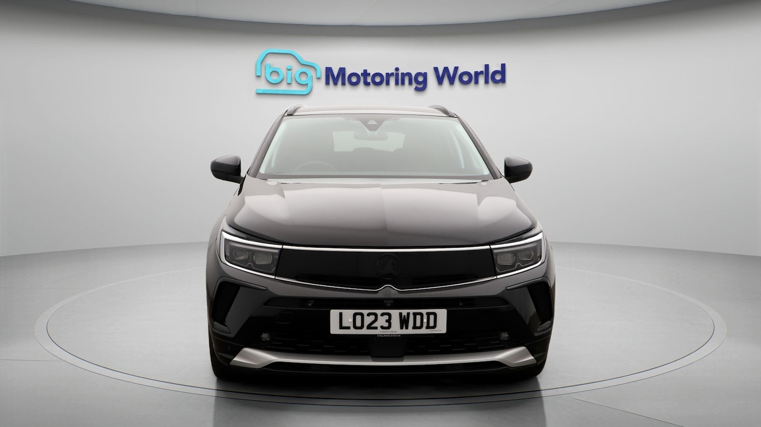 Used Vauxhall Grandland 2023 for sale - 77554973: Photo 2