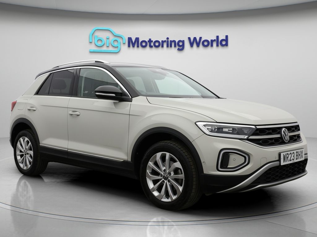 Used Volkswagen T-Roc for sale - 76814095: Photo 6