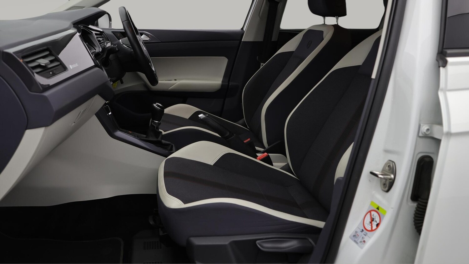 Used Volkswagen Polo 2021 for sale - 76238711: Photo 15