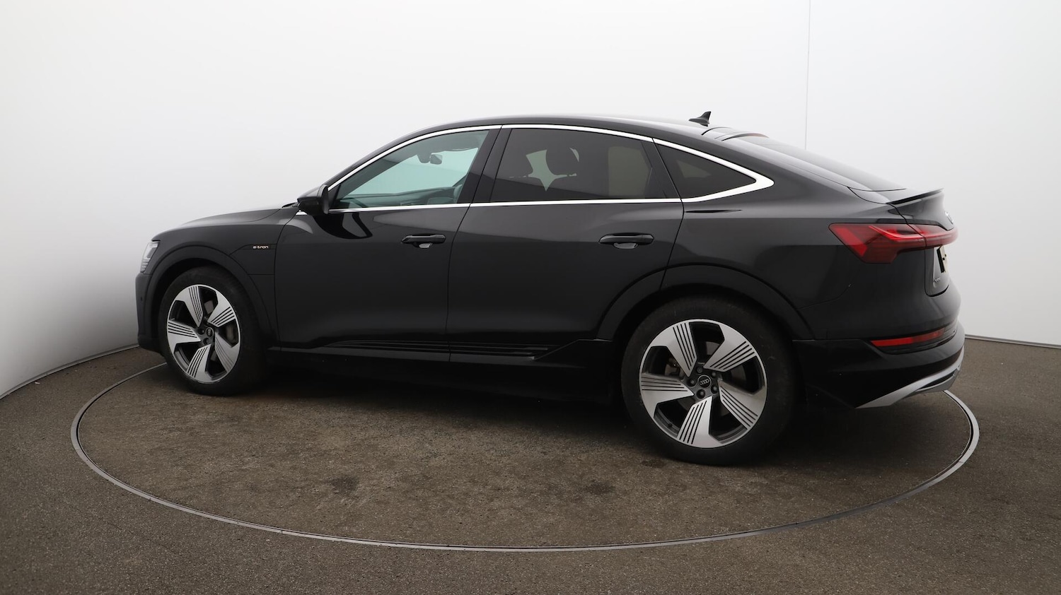 Used Audi e-tron 2022 for sale - 76573110: Photo 49