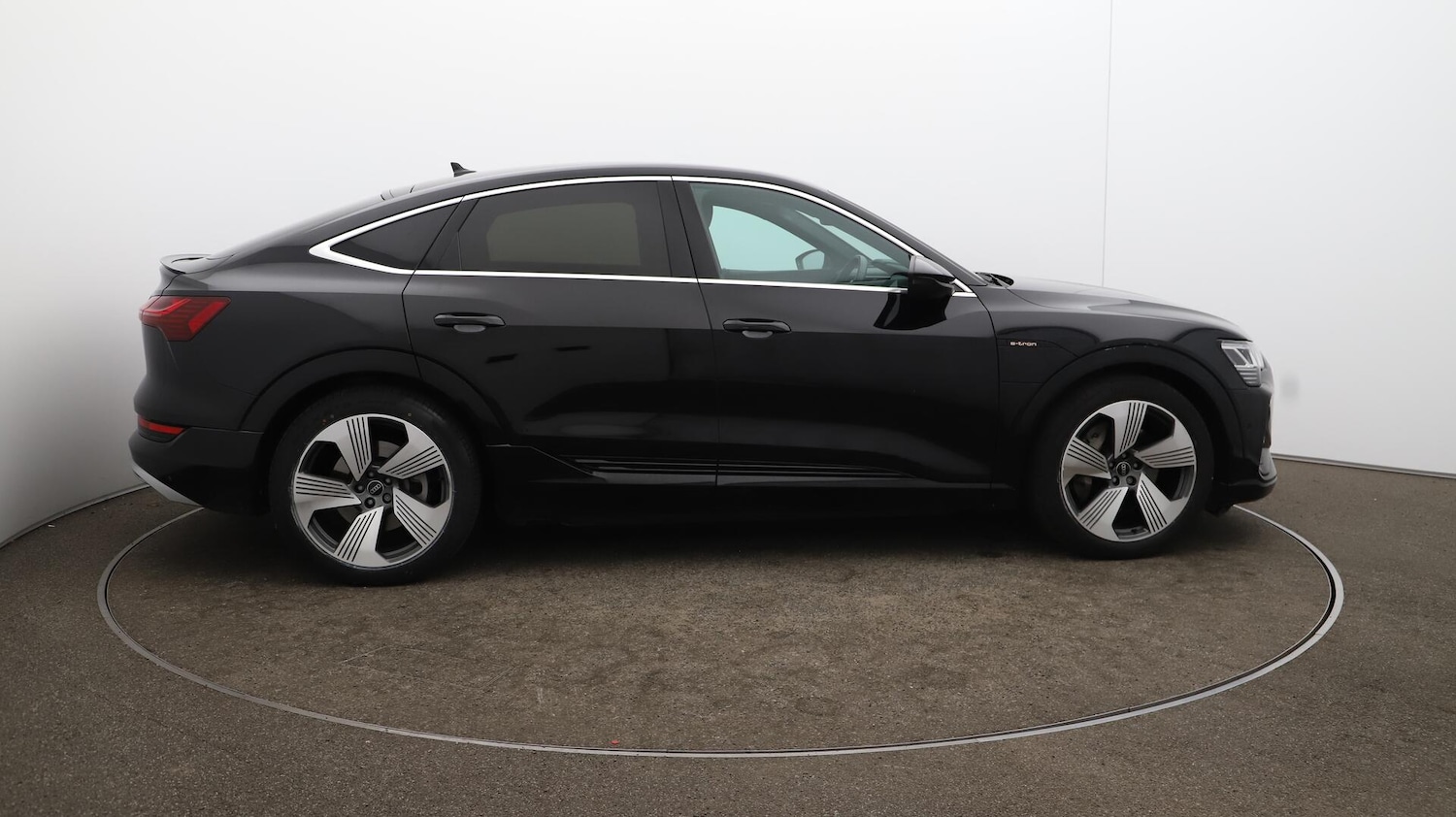 Used Audi e-tron 2022 for sale - 76573110: Photo 52