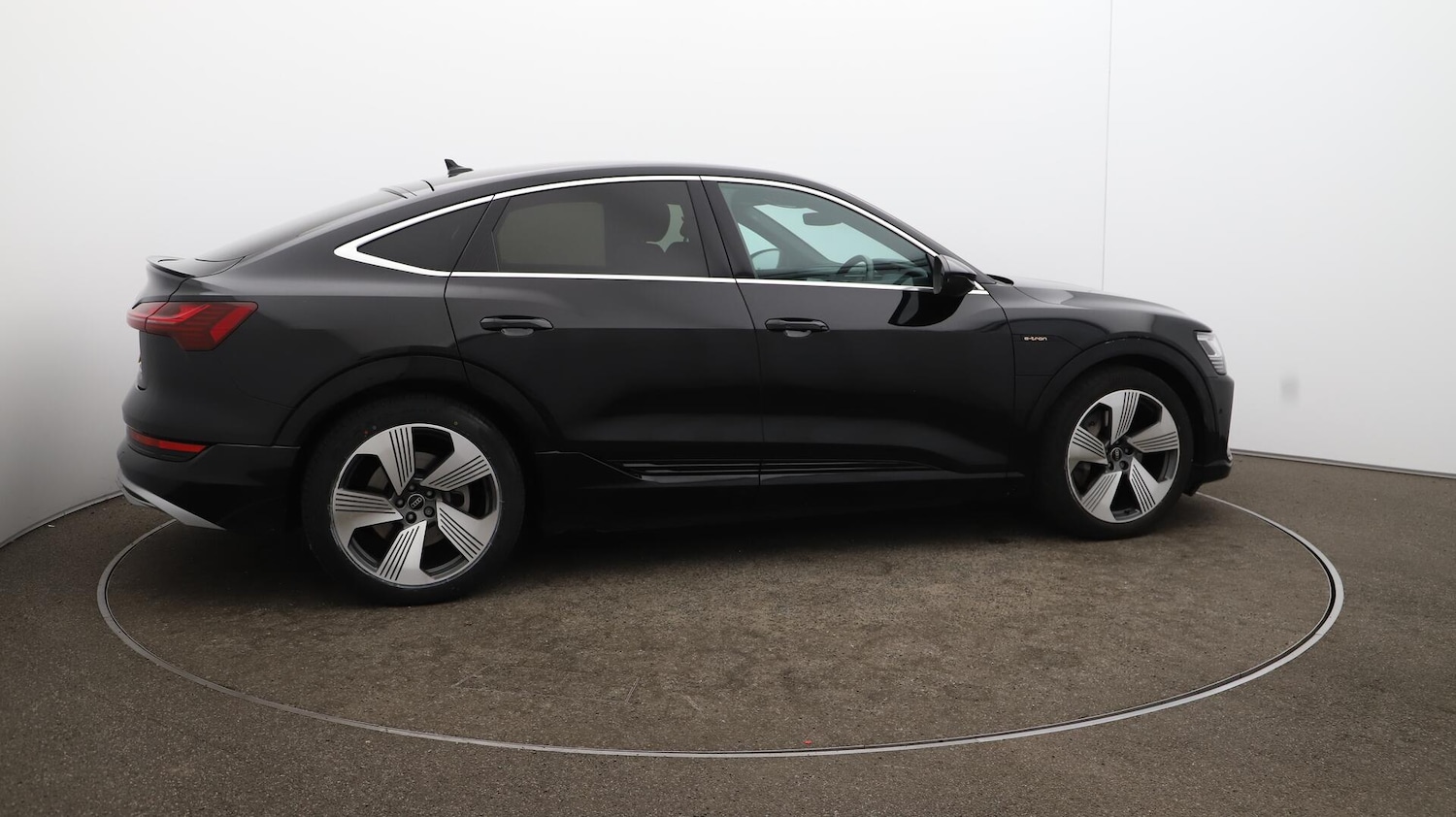 Used Audi e-tron 2022 for sale - 76573110: Photo 53