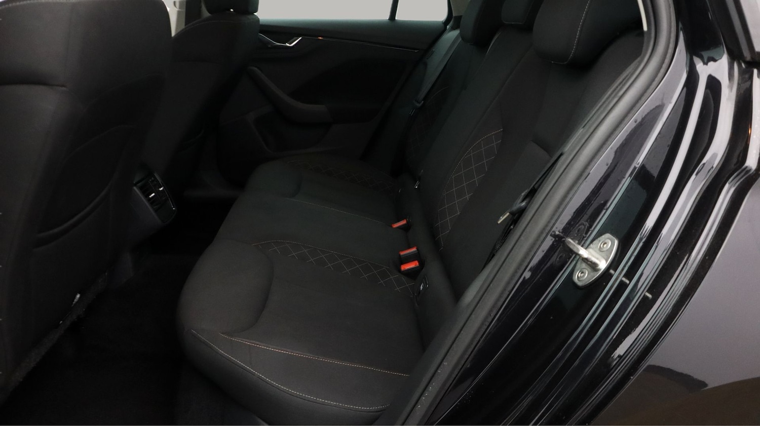 Used Skoda Kamiq 2023 for sale - 78091761: Photo 16