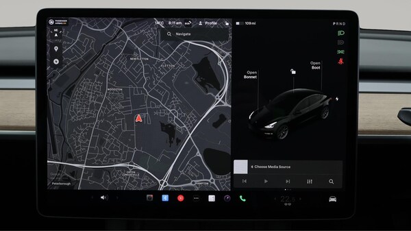 Used Tesla Model 3 2021 for sale - 76295647: Photo 12