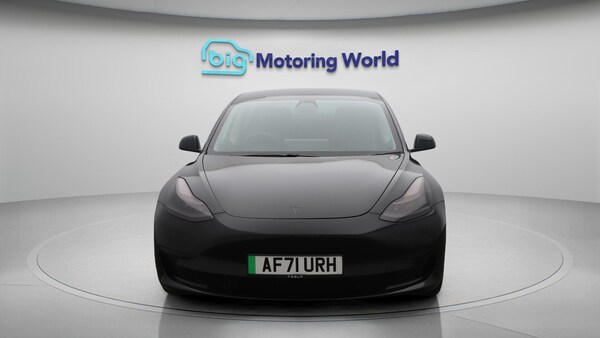 Used Tesla Model 3 2021 for sale - 76295647: Photo 3