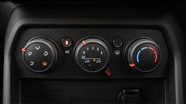 Used Dacia Sandero 2022 for sale - 75977481: Photo 13